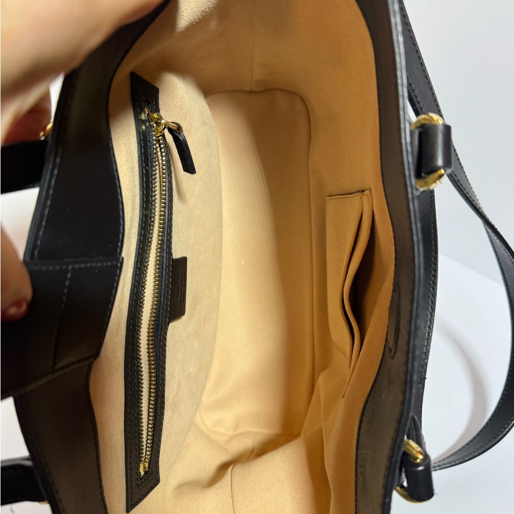 Gucci Black and Gold Women's Tote Bag - Picture 7 of 10
